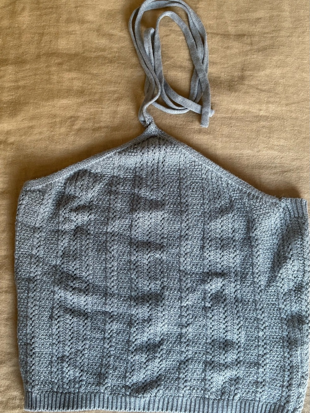 BE COOL Light Gray Knit Halter Tank with Tie Straps